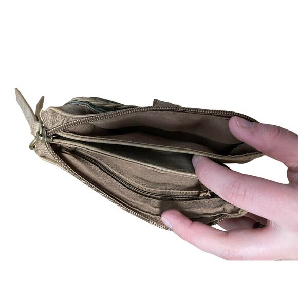 NEW w/Tags Belk True Craft Brown Ladies Wallet Wristlet NWT - Picture 2 of 5